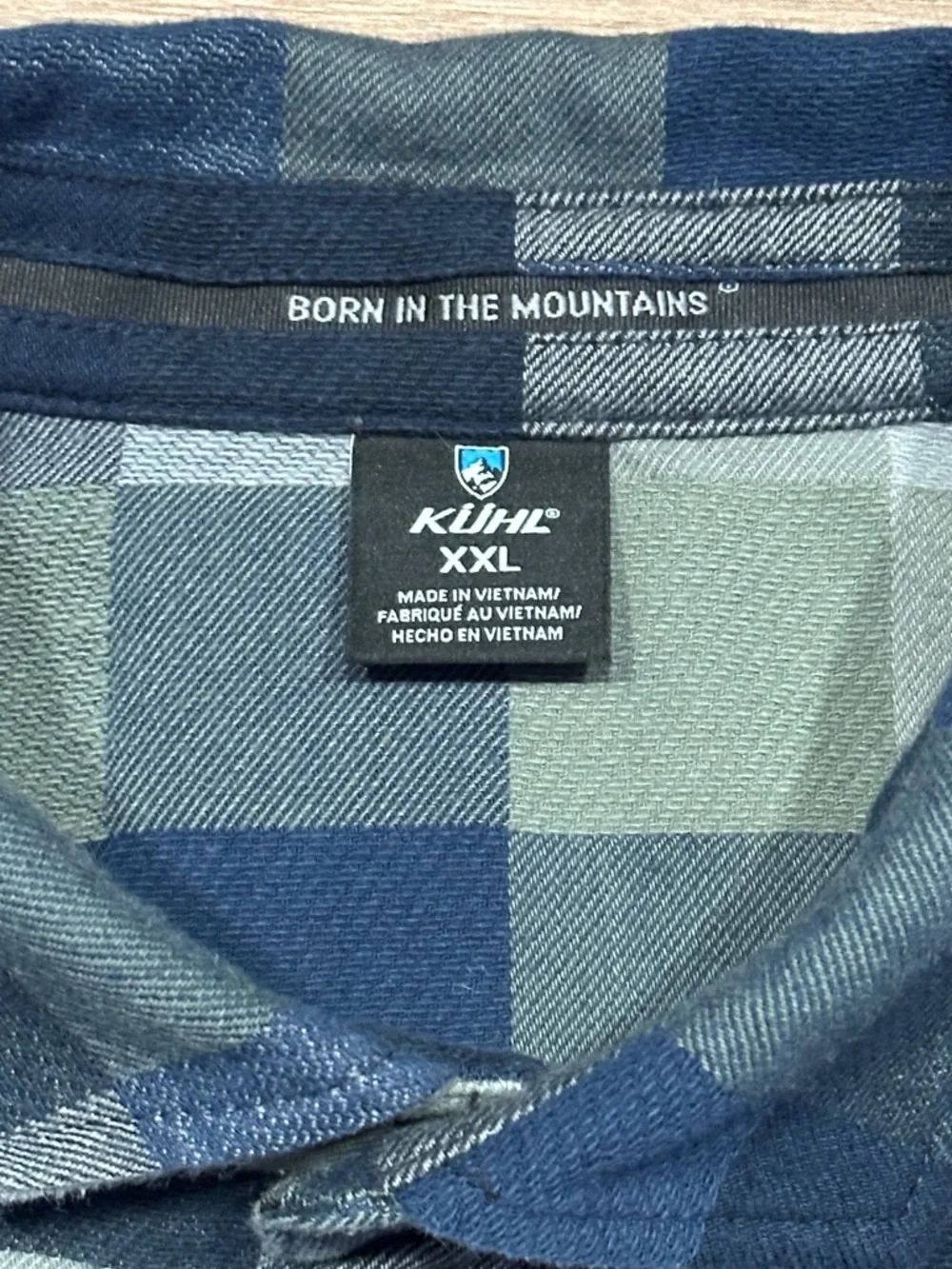 Kuhl Pixelatr Flannel Long Sleeve Button Down in Seaglass Blue Plaid Size XXL